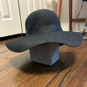 3/$15 Wide Brim Floppy TopShop Hat